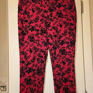 Chico's Fabulously Slimming red pants.  Size 1.5 (M)